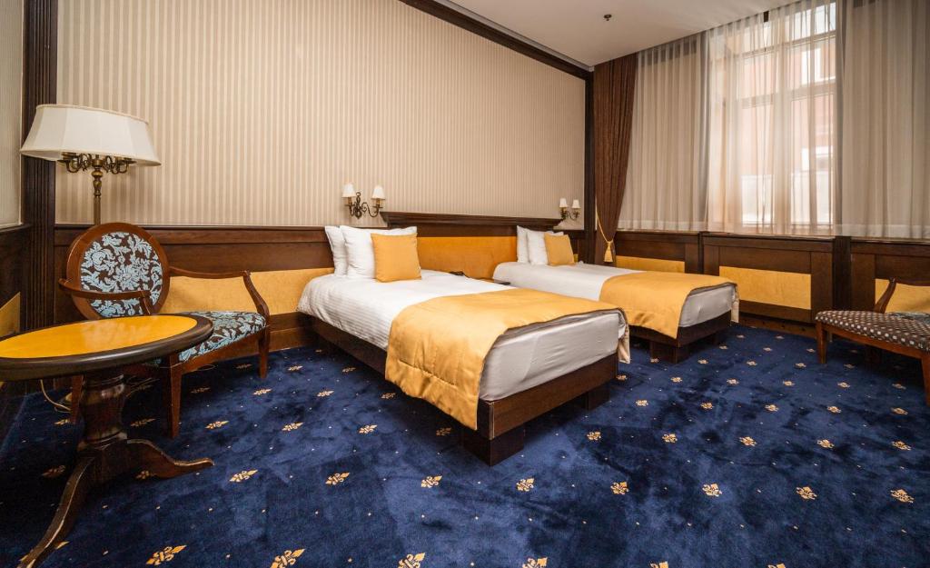 Hotel Europe - Superior Twin Room