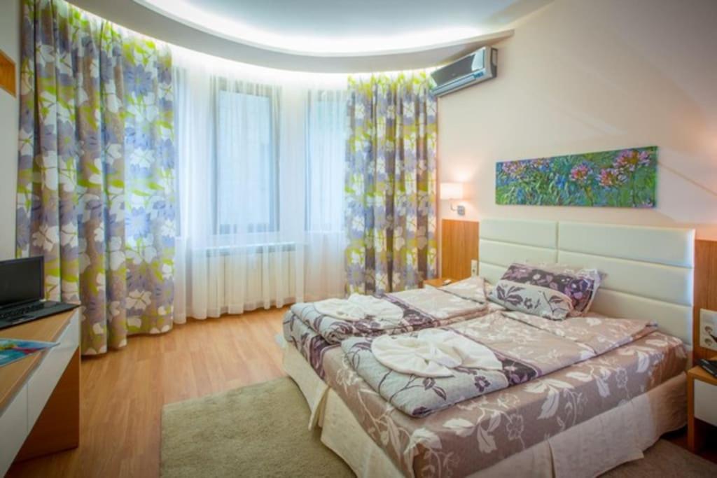 High Tech – luxurious apartment