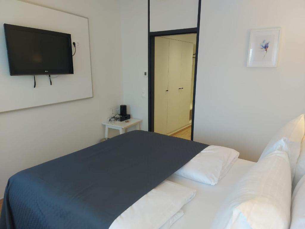 
Small Double Room
