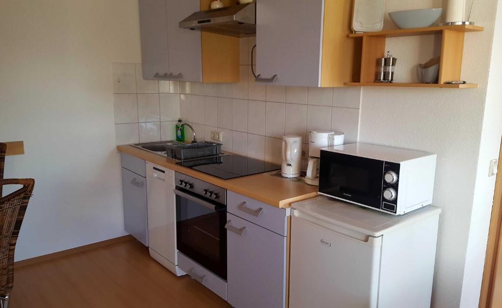 Kuchyň nebo kuchyňský kout v ubytování Ferienwohnung Nichau
