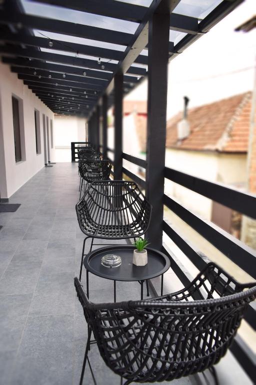 Balkón nebo terasa v ubytování URBANIST Guest House