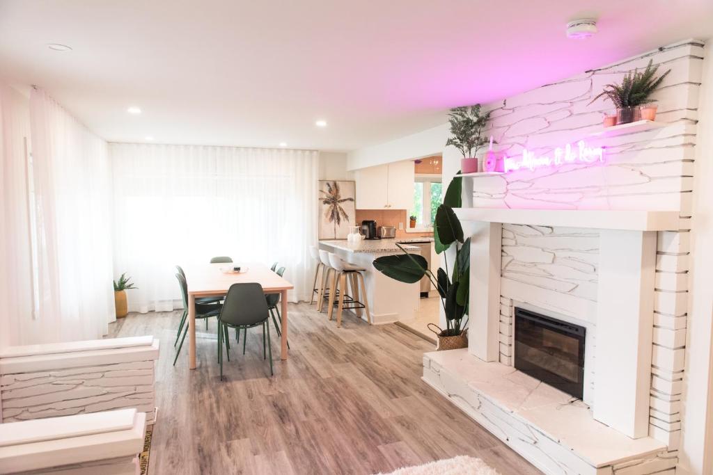 Fotografie z fotogalerie ubytování Hôtel le Rosay v destinaci Venise-en-Québec