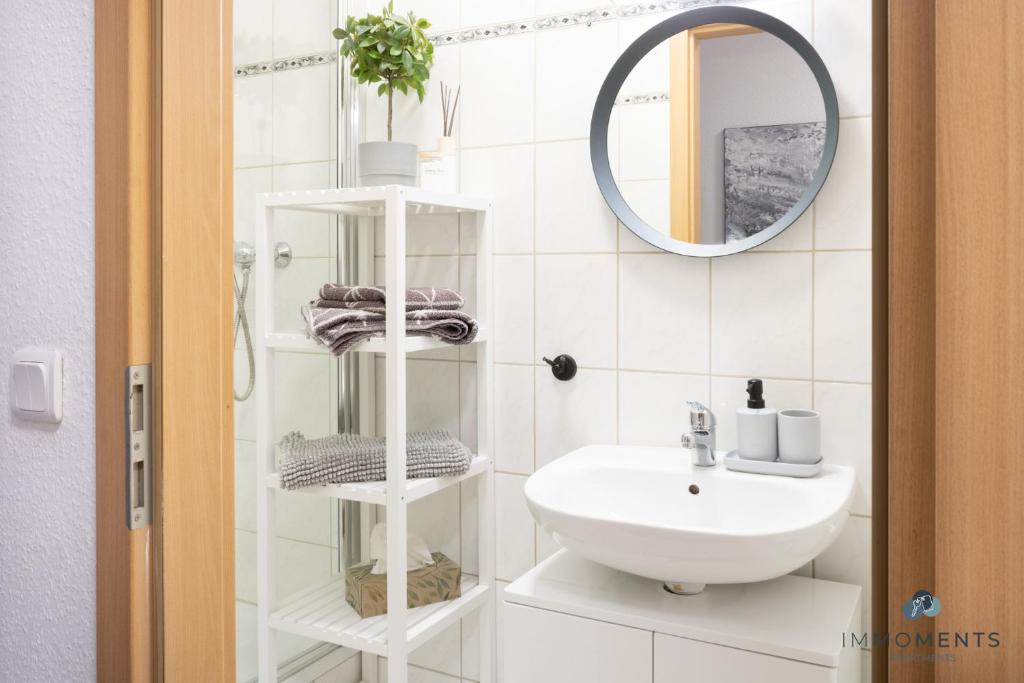 Koupelna v ubytování Appartement mit Netflix, Boxspringbett & Terrasse WE 17