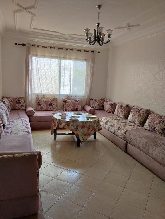 AAvenu med6 malabata tangerOuargha immobilier12rdc complexe touristique alboughaz - Apartamento De Dos Dormitorios