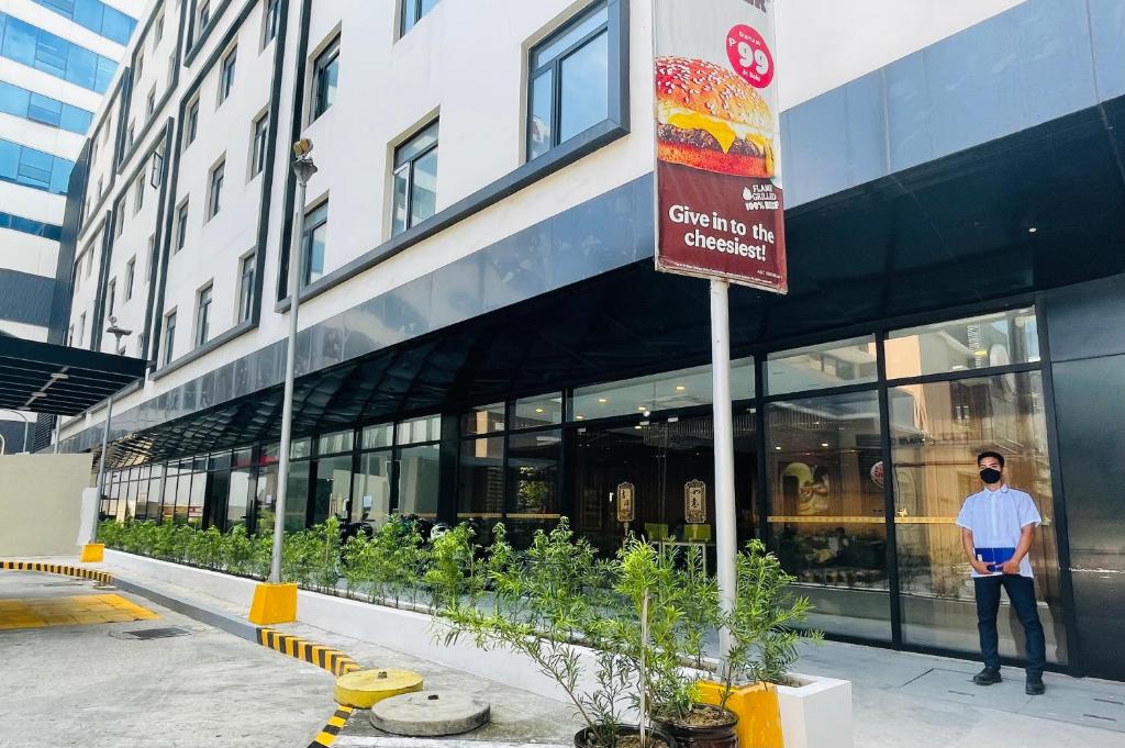 Hosté ubytování 广东大酒店Guangdon Business Hotel-SM Mall of Asia, SMX & Manila World Trade Center