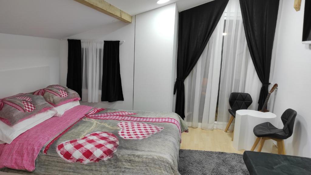 Forest Art Villa Zagreb - Villa