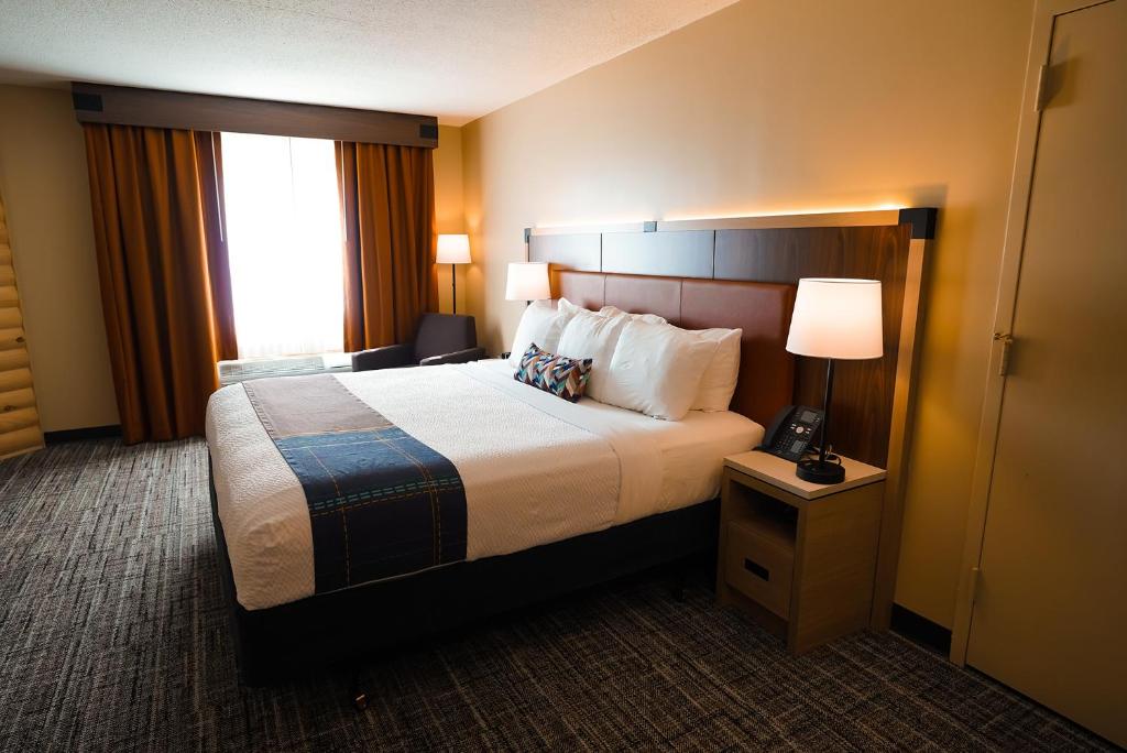 Sawmill Creek by Cedar Point Resorts - Room De Deluxe King