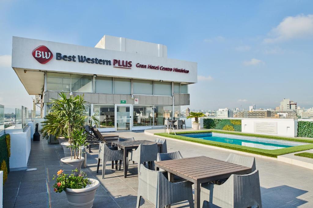 Bazén v ubytování Best Western Plus Gran Hotel Centro Historico nebo v jeho okolí