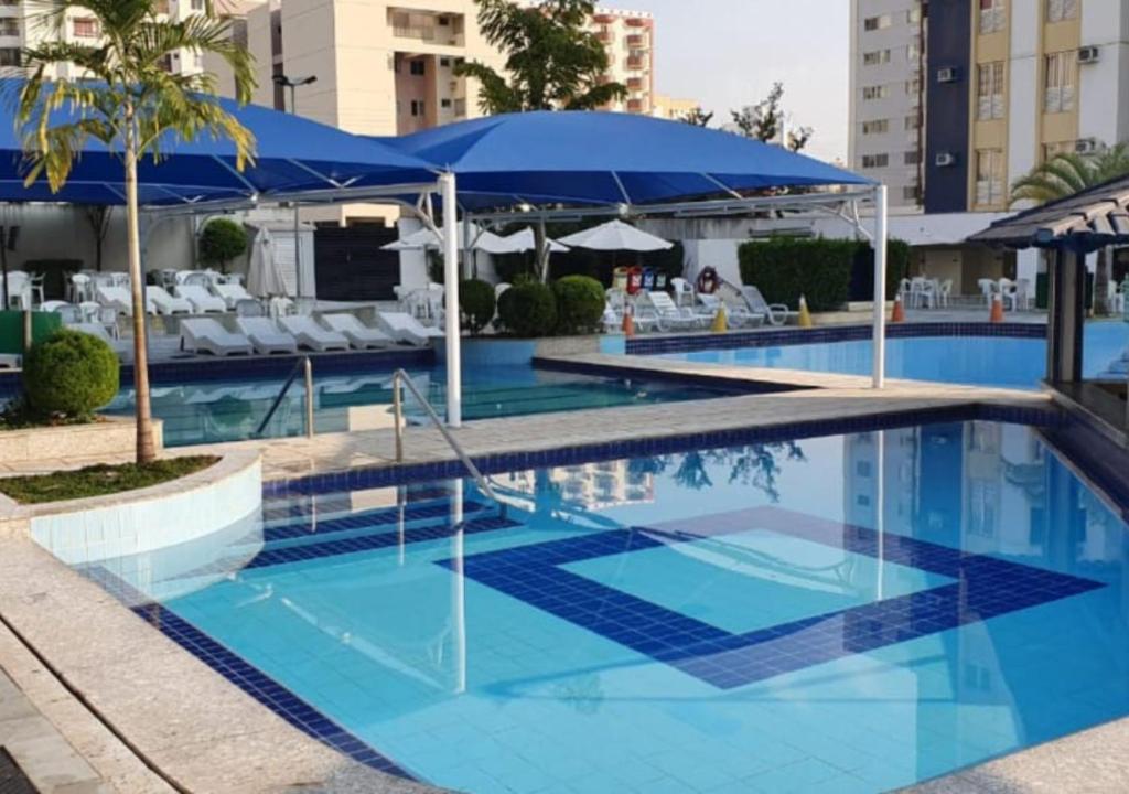 A piscina localizada em Eldorado Thermas Park Caldas Novas ou nos arredores