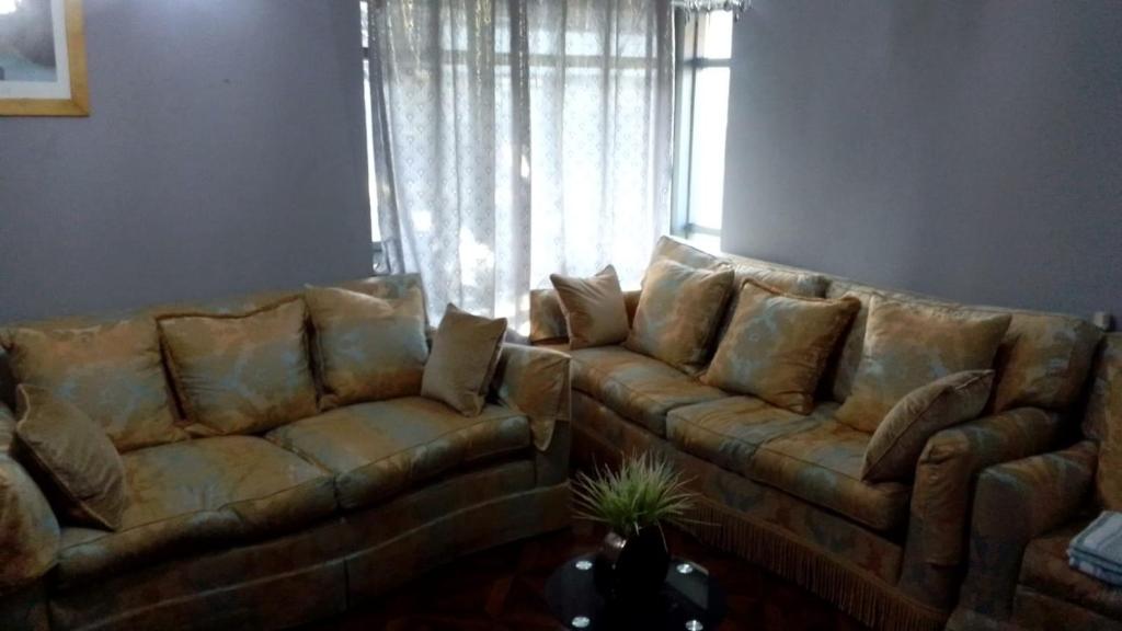 JOY EXECUTIVE HOUSE