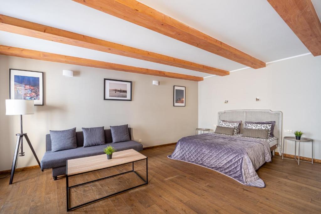 Laipu residence - 