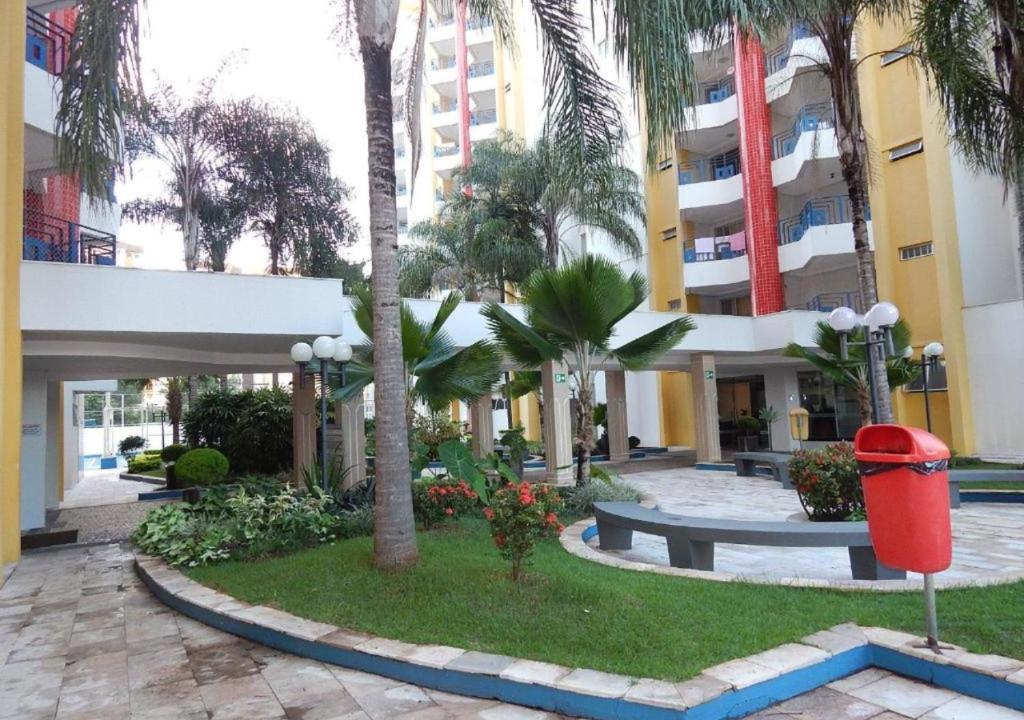Um jardim em Eldorado Thermas Park Caldas Novas