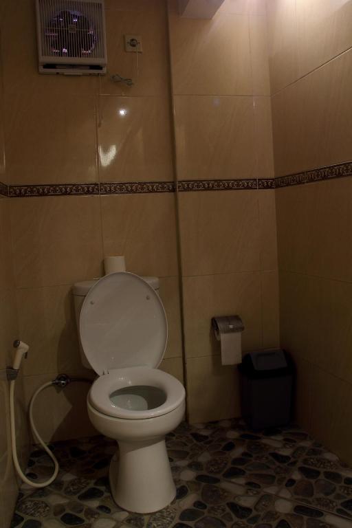 Bagno di Nugraha Guesthouse 1