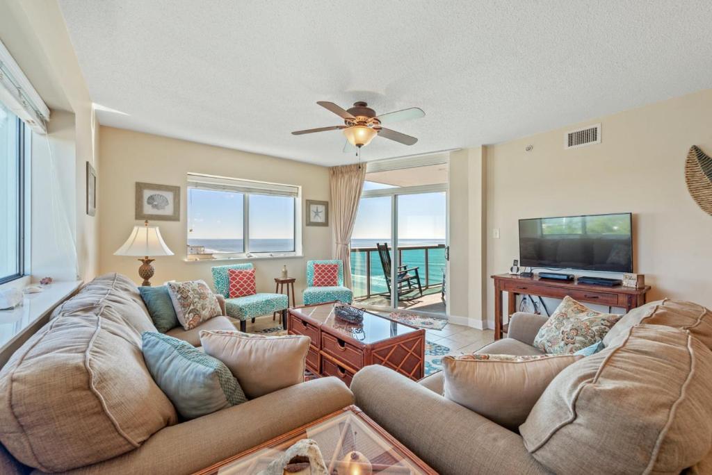 Beautiful Ocean View Condo, Corner Unit, Lazy River Crescent Keyes