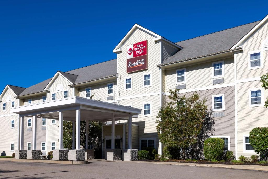 a rendering of the front of a hotel at Best Western Plus Executive Residency Franklin in Franklin