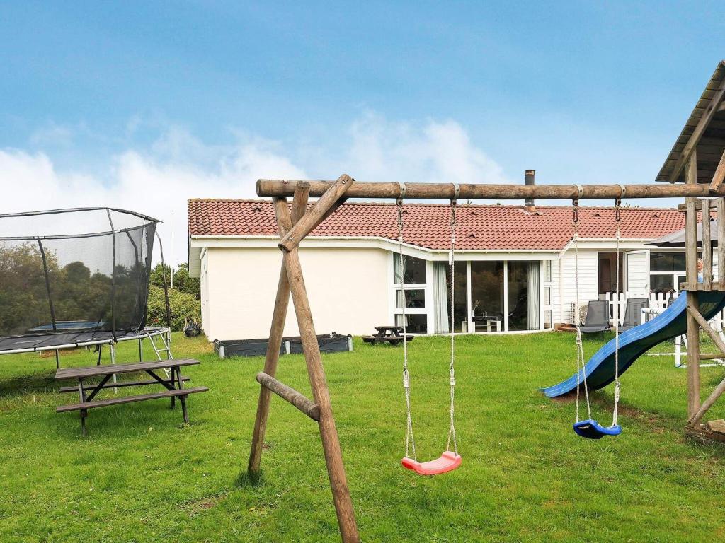 Herní místnost nebo prostor pro děti v ubytování Luxury Retreat in Vejers - By Traum Ferienwohnungen