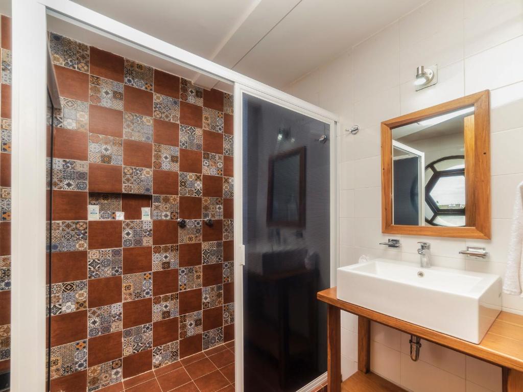 Koupelna v ubytování Hotel Meson del Barrio