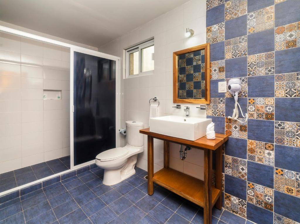 Koupelna v ubytování Hotel Meson del Barrio