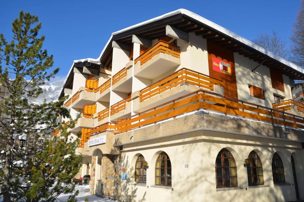 Budova, kde se hotel nachází
