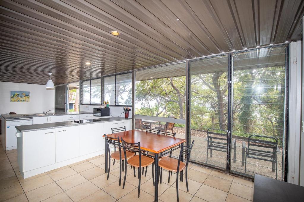 Holiday homes & houses for rent in North Stradbroke Island