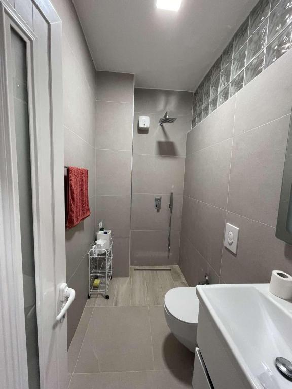 Lovely Apartment In Tirana - Imazhi 6