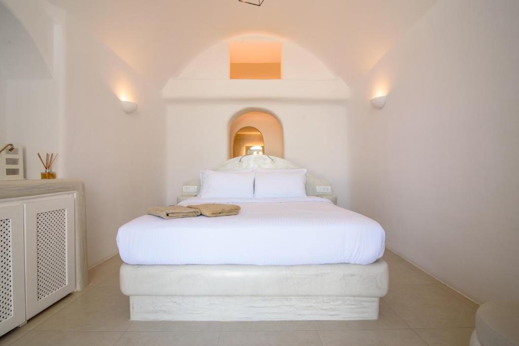 On the Cliff - Resim 12