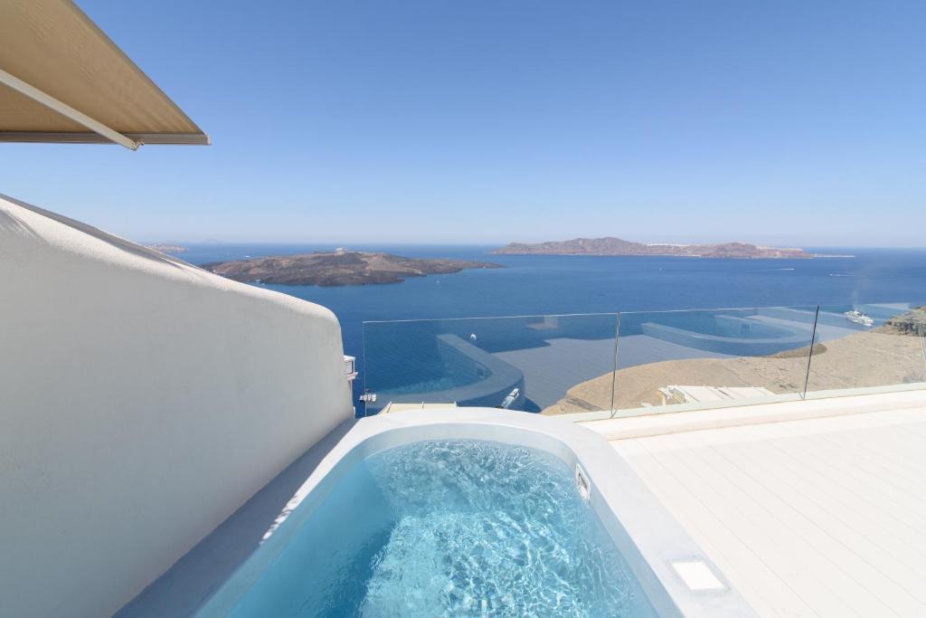 On the Cliff - Resim 16