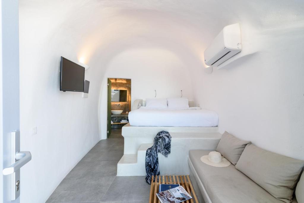 On the Cliff - Resim 25