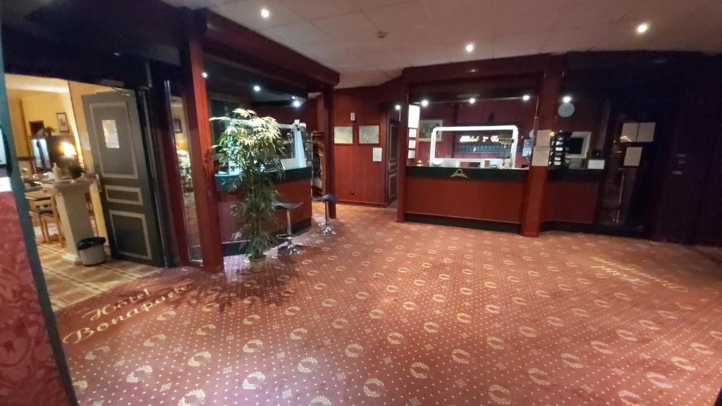 Fotografie z fotogalerie ubytování Hôtel 1er Consul Rouen v destinaci Rouen