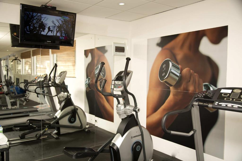 Fitness centrum a/nebo fitness zařízení v ubytování Maalu Maalu Resort & Spa - Thema Collection