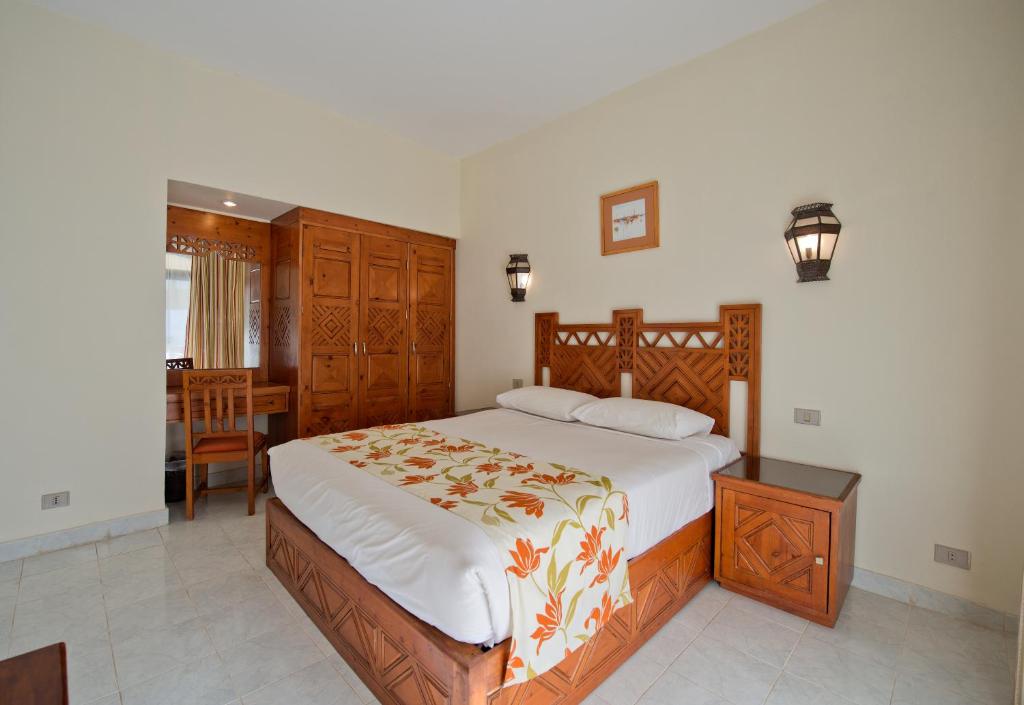 Amphoras Beach - Ultra All Inclusive - One-Bedroom Chalet