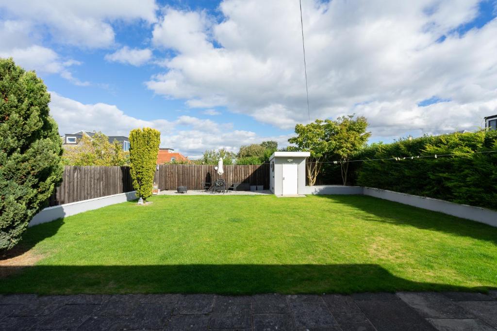 Een tuin van Craigey Beach Home