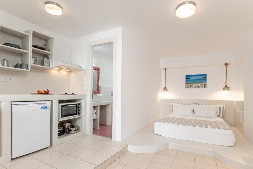 Annita's Village Hotel - 6