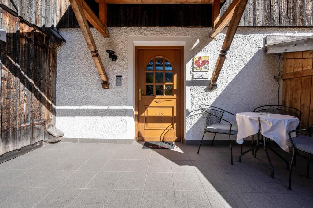 Balkón alebo terasa v ubytovaní Mösslhof App Garten