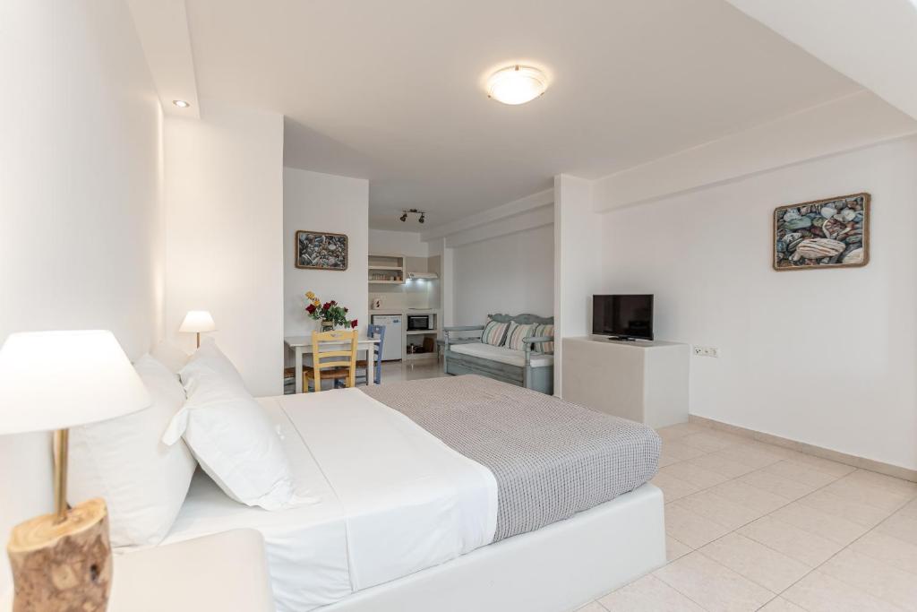 Annita's Village Hotel - 18