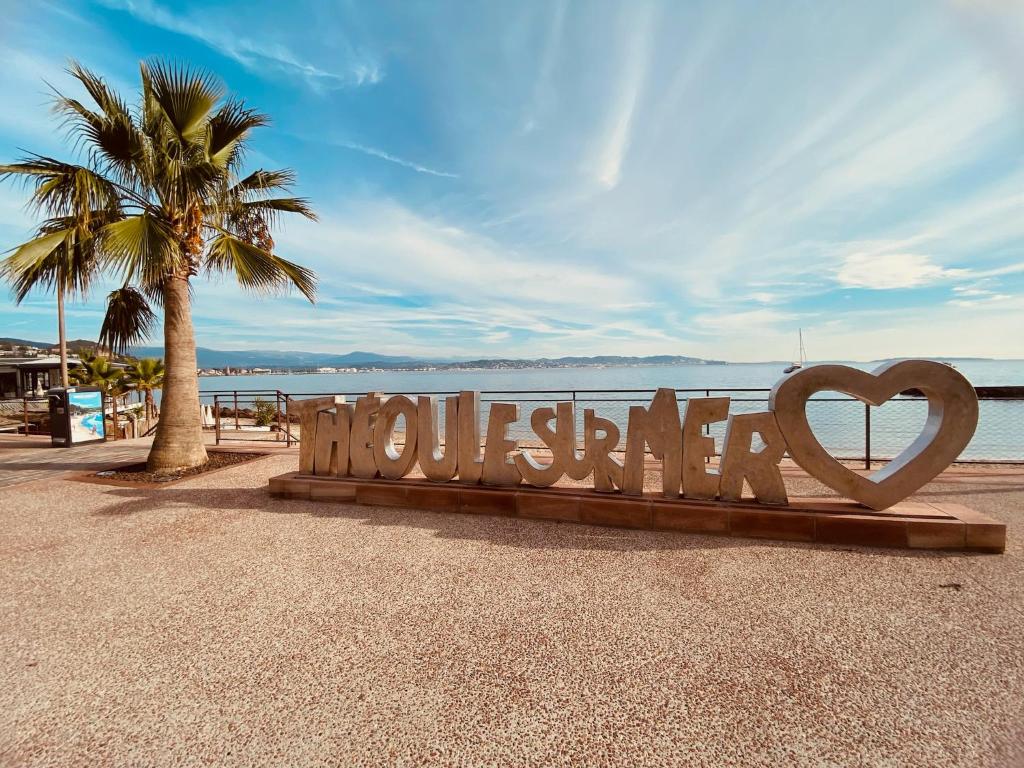 Zdjęcie z galerii obiektu Appartement Théoule sur Mer w mieście Théoule-sur-Mer