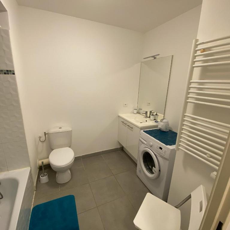Zdjęcie z galerii obiektu Appartement Théoule sur Mer w mieście Théoule-sur-Mer