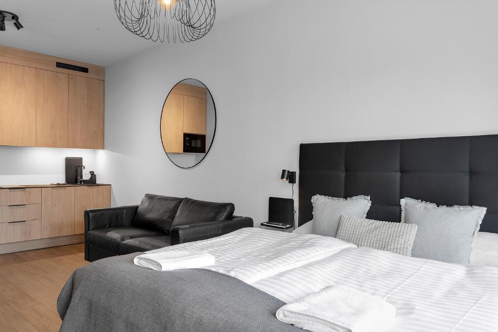 
King Studio with Sofa Bed
