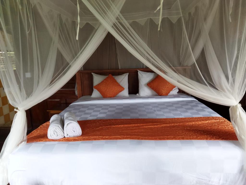 D'Ume Bendoel Homestay - 16