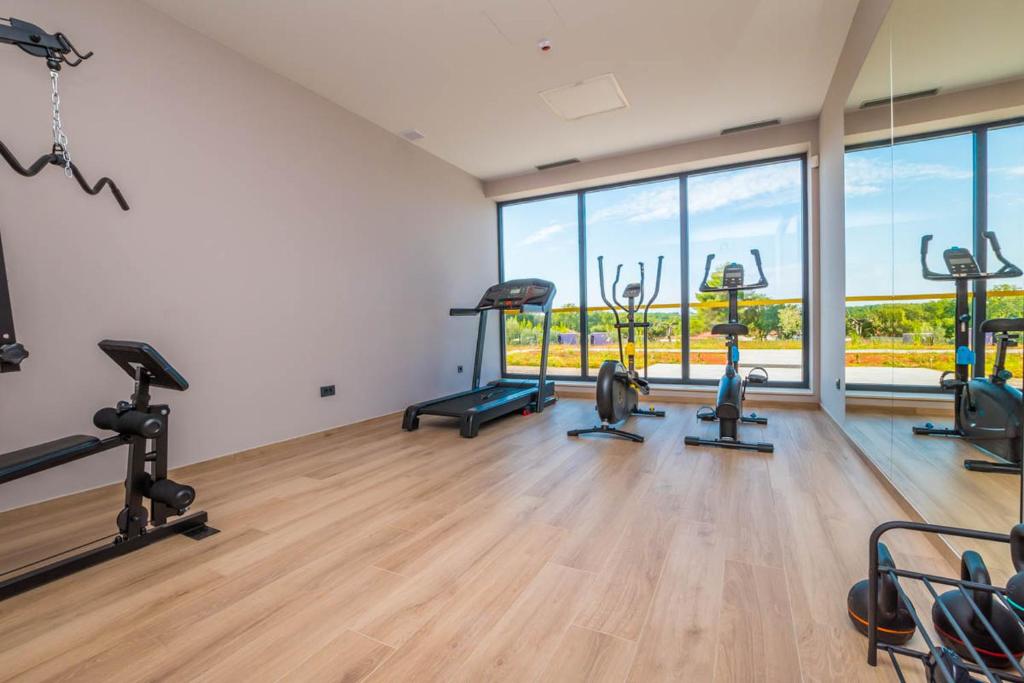 Fitness centrum a/nebo fitness zařízení v ubytování Hotel Delfin Lanterna