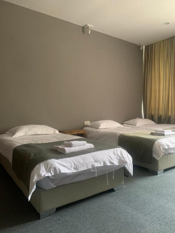 Mountain Resort Gantiadi - Family Room With Garden View