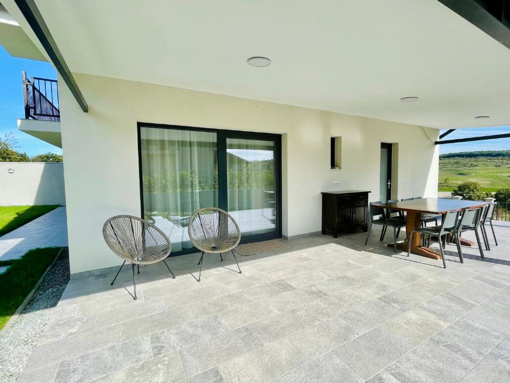 Balkón nebo terasa v ubytování Hermes Guest House