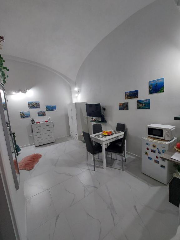 Zdjęcie z galerii obiektu Casa TeKa w mieście Torre Annunziata