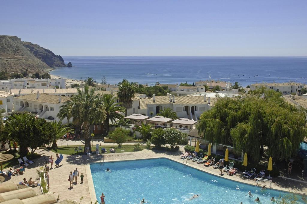 Luz Ocean Club Apartments - 11