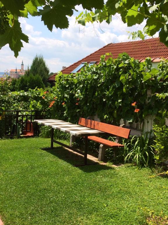 Zahrada ubytování Pension Crhan