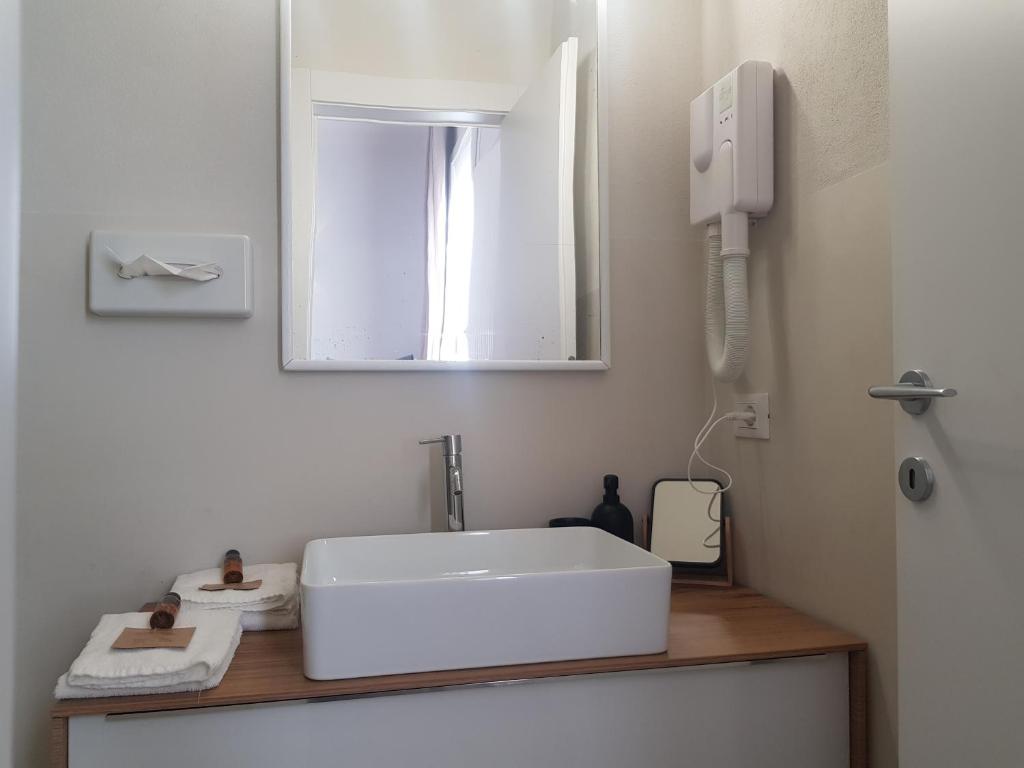 A bathroom at Nuova Porta dei Musicisti - Locazione Turistica