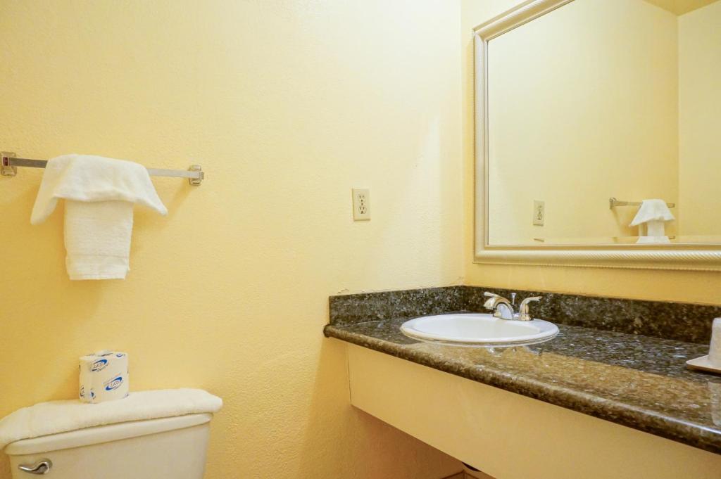 Budget Inn Redwood City - 