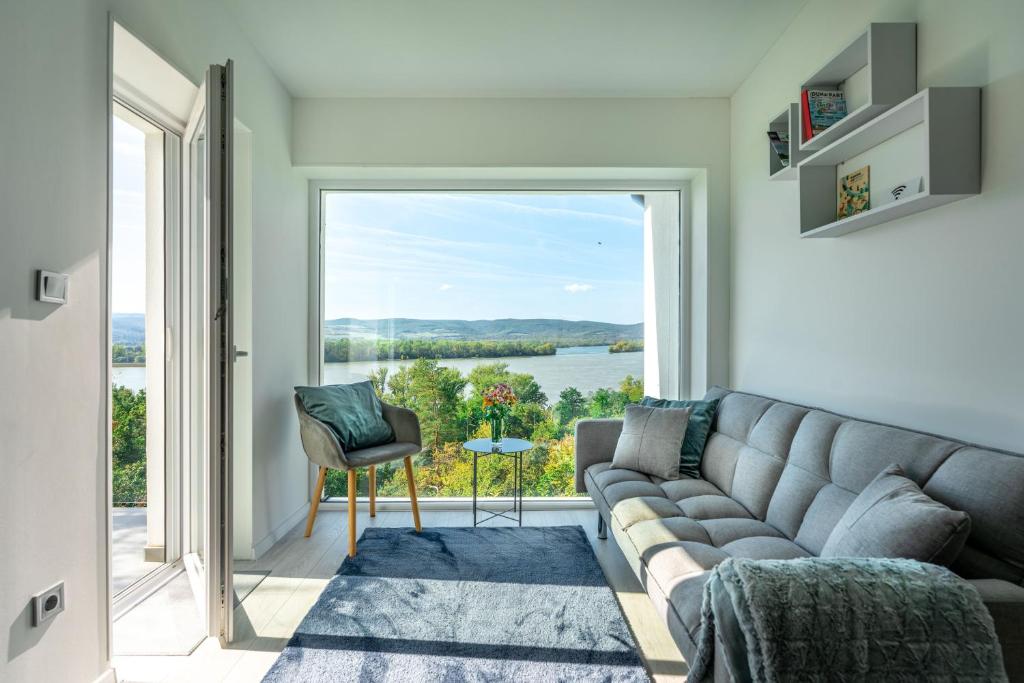 Posedenie v ubytovaní Akvarell Apartmanház