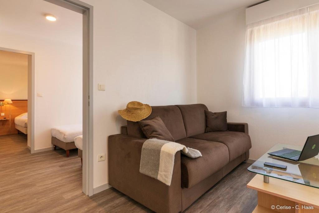 Cerise Nantes La Beaujoire - Resim 42