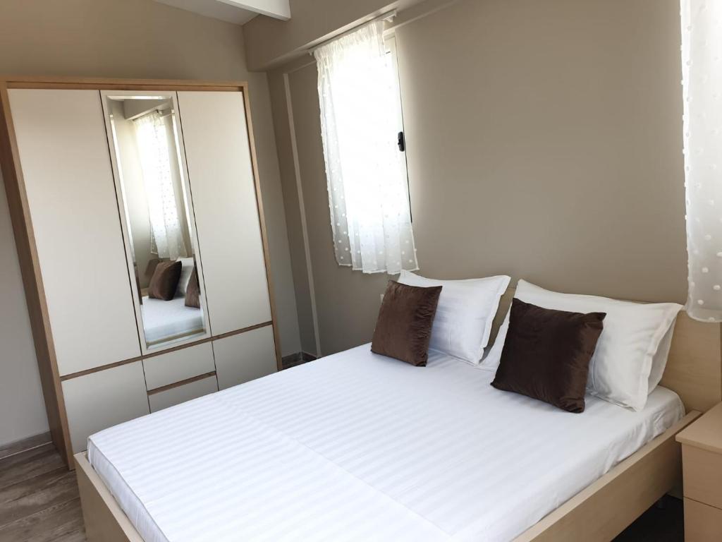 Ledjo Apartament - Image 2